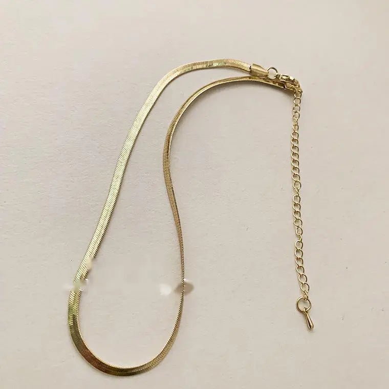 Gold Snake Bone Chain - BodycoutureeJewelryCJ dropshippingBodycoutureeCJZBLXLX21056 - GoldCJZBLXLX21056 - GoldGoldGold Snake Bone Chain - BodyCouturee & Co