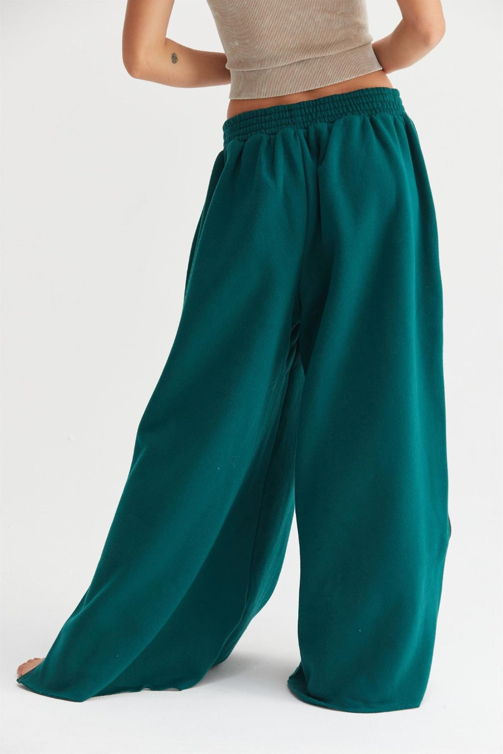 Wide-Leg Side Zipper Sweatpants - Bodycouturee