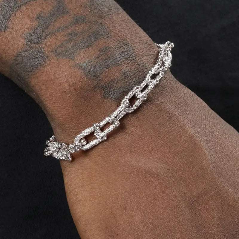 S925 Sterling Silver Textured U-shaped Diamond Bracelet - Bodycouturee