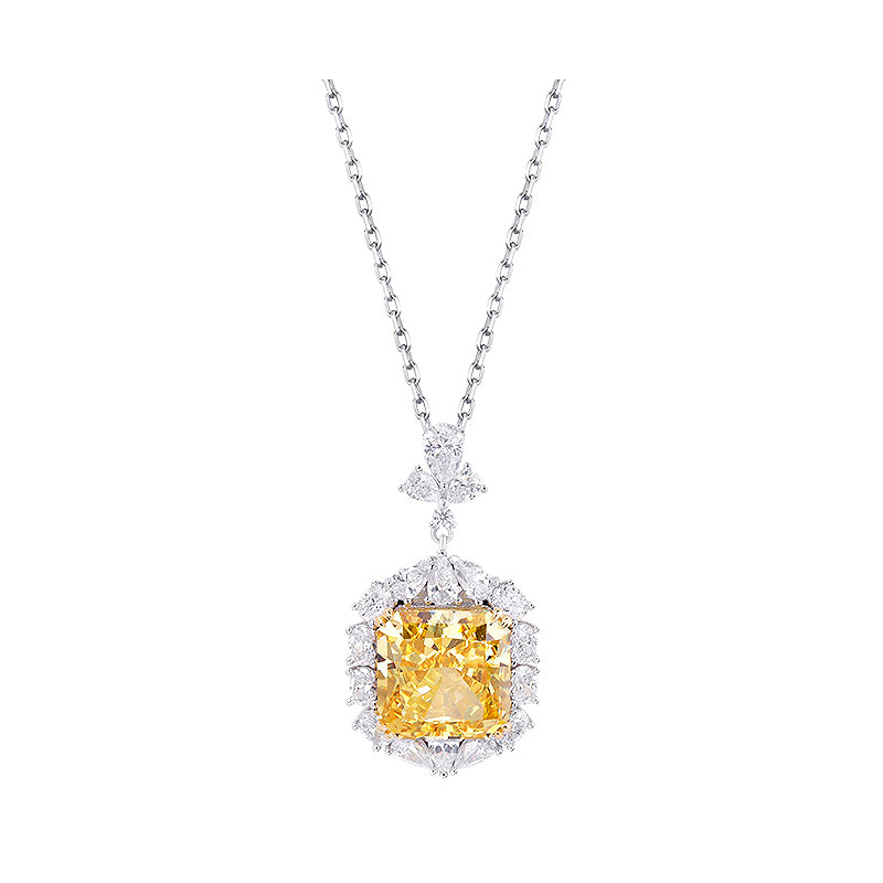 Women's Light Luxury 925 Sterling Silver Moissanite Diamond Necklace - Bodycouturee