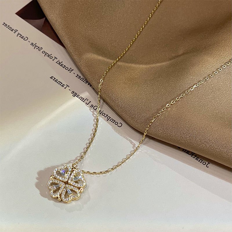 Retro Magnetic Folding Heart Shaped Four Leaf Clover Necklace Pendant - BodycoutureeNecklaceCJ dropshippingBodycoutureeCJLX134686001AZCJLX134686001AZGold1PCRetro Magnetic Folding Heart Shaped Four Leaf Clover Necklace Pendant - Bodycouturee